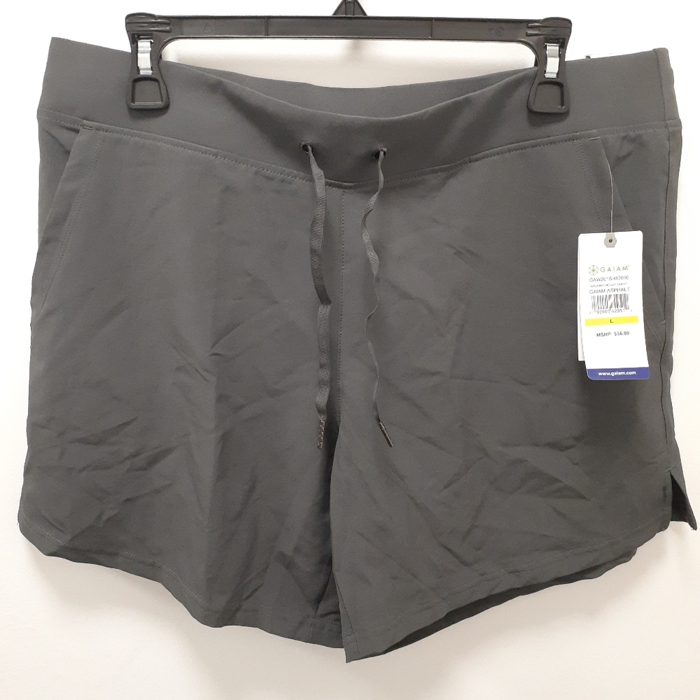 GAIAM Walking Woven Shorts